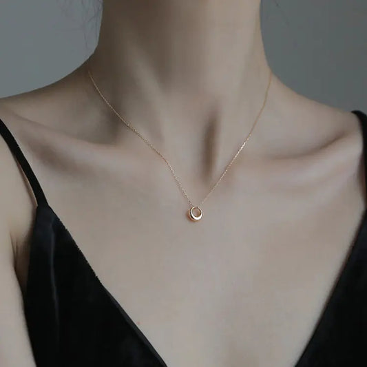Elegant 925 Sterling Silver Geometric Necklace
